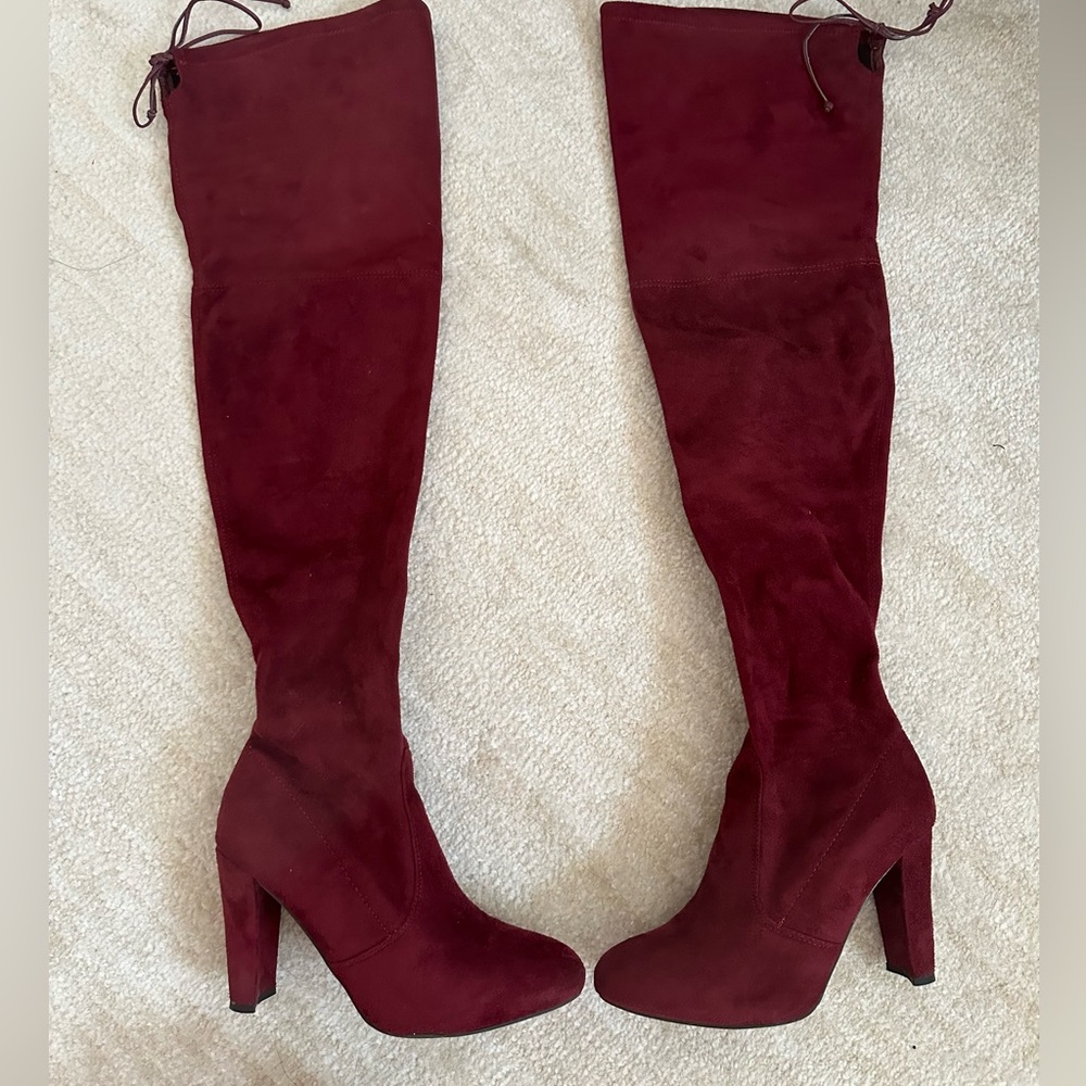 Knee high red suede boots | Size 8
